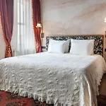 Hotel The Yard *